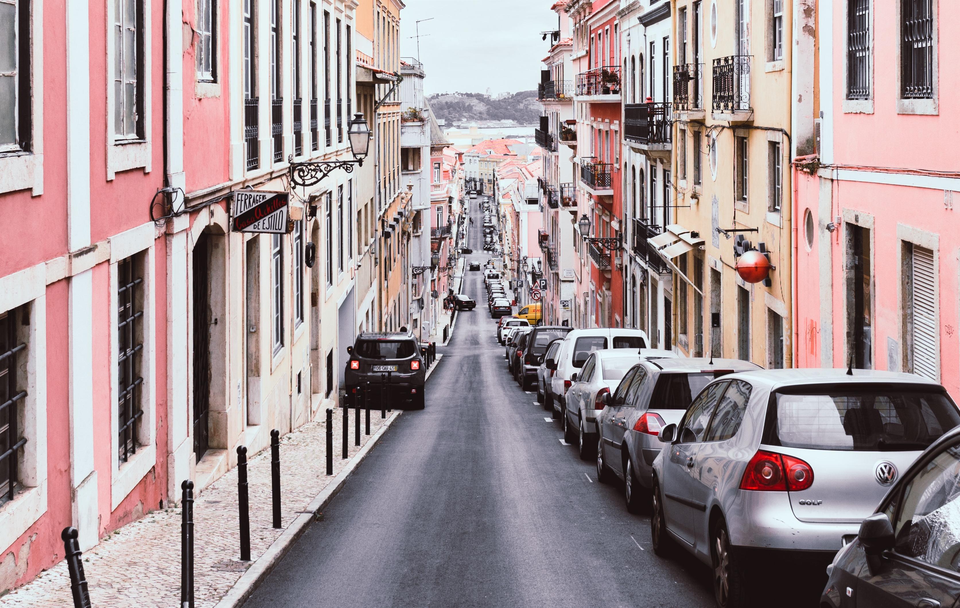 colourful street of Lisbon