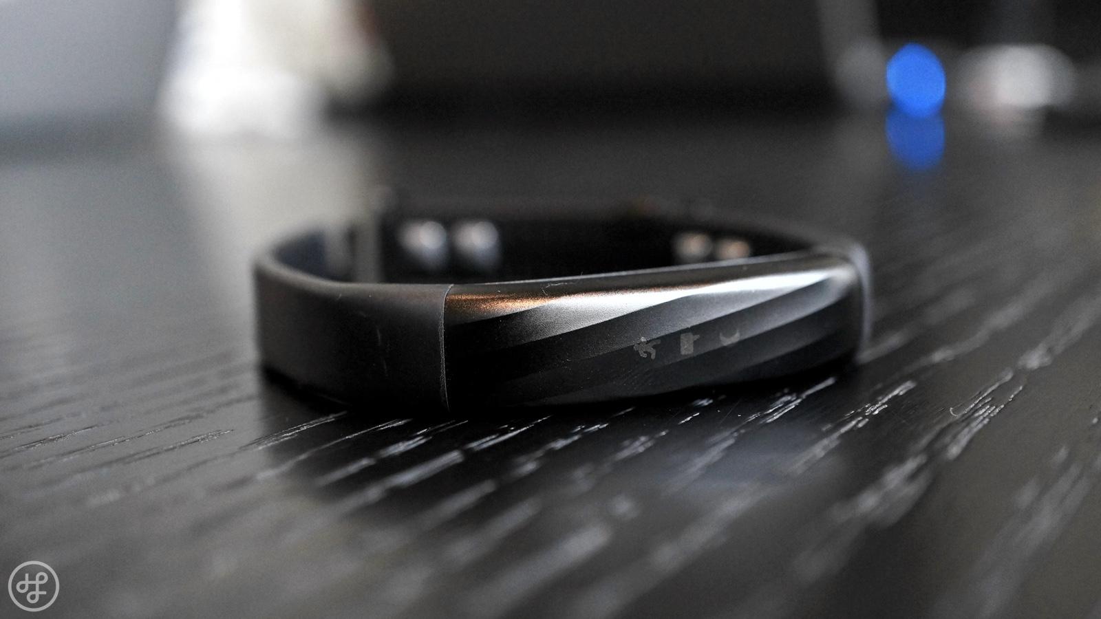 Jawbone Up 3 lead
