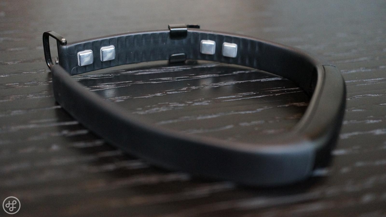 Jawbone UP3 02