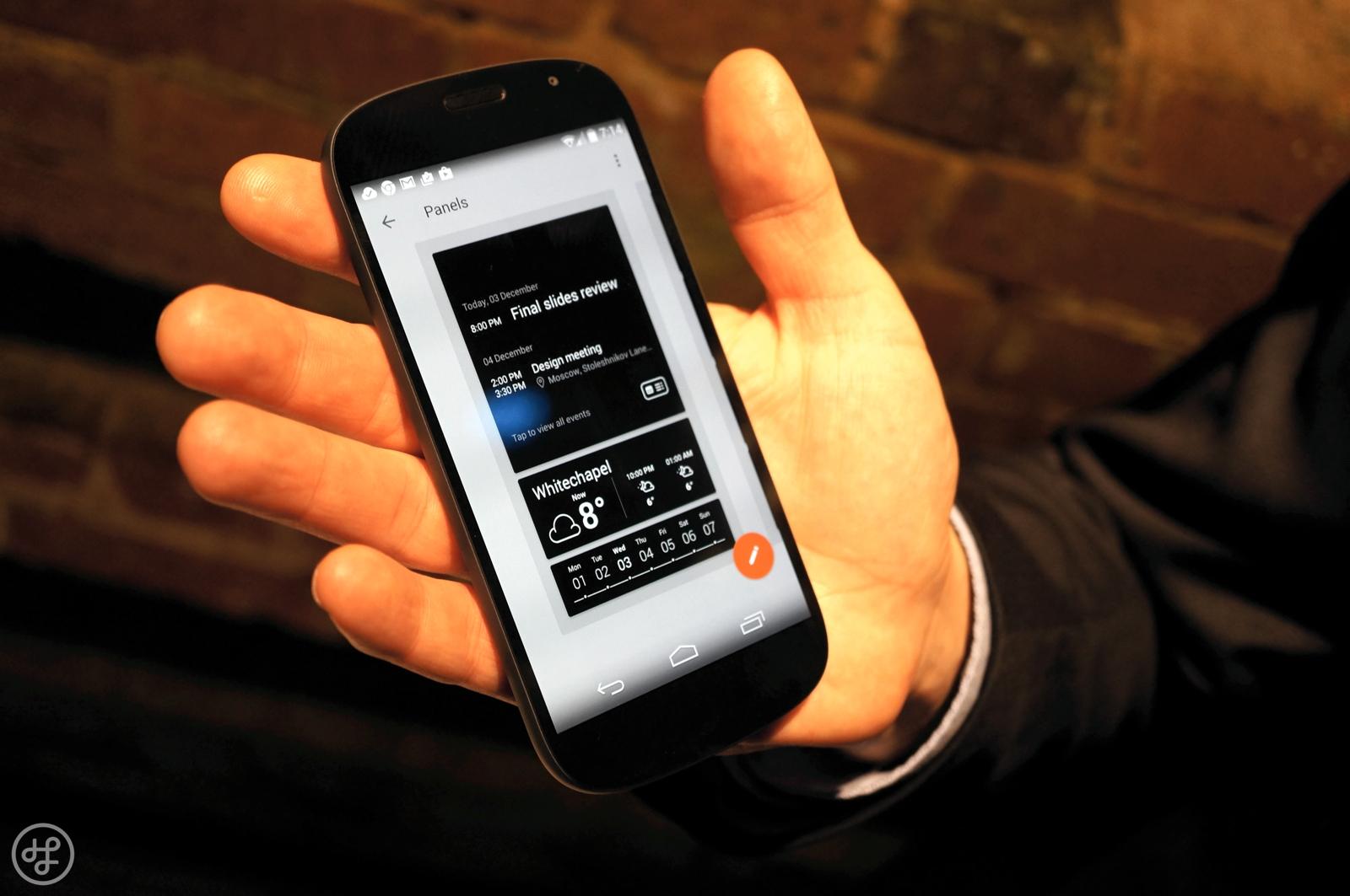 Yotaphone 2 - 03