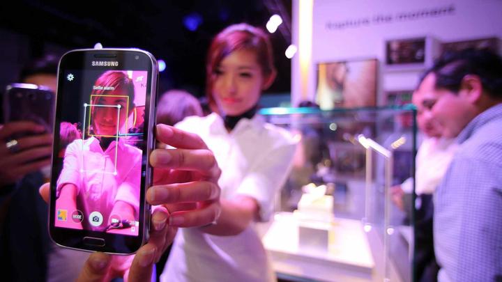Galaxy K Zoom 03