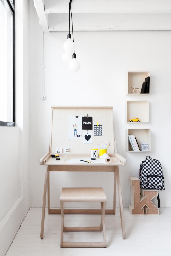 K Desk Frontansicht
