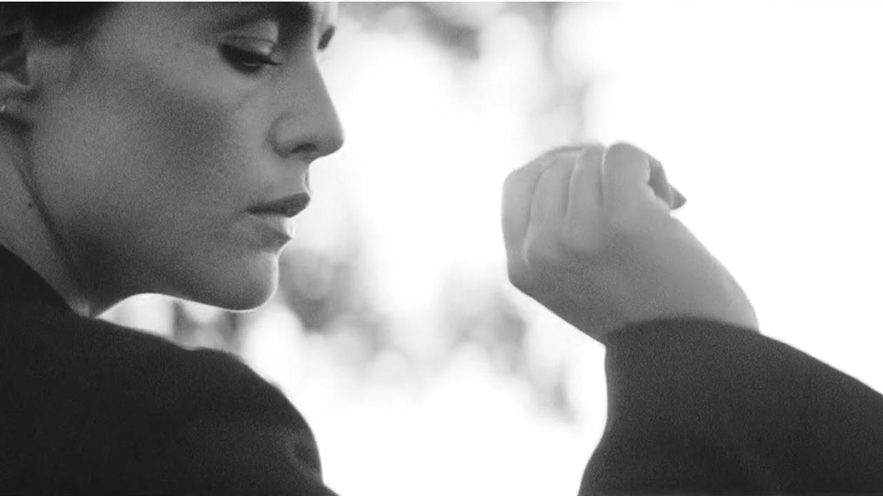 Jessie Ware Black and White