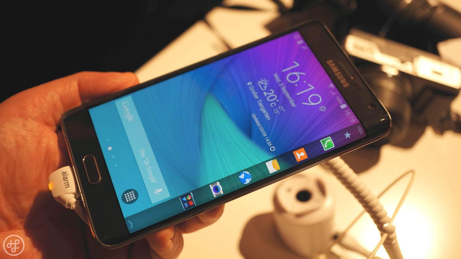 Note 4 Edge 02