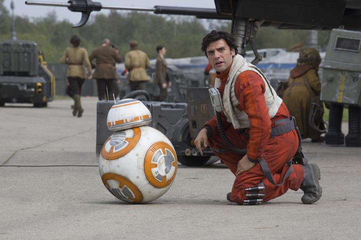 Star Wars Episode 7 BB8 und Oscar Isaac