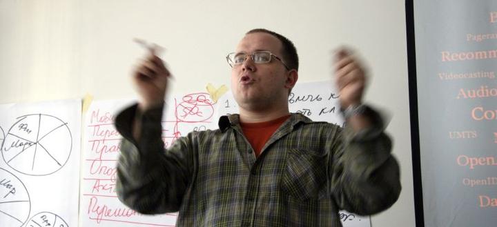 evgeni morozov udc 10