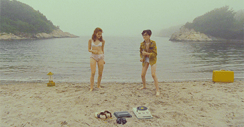 Wochenendwalkman wes anderson strand cover gif ani