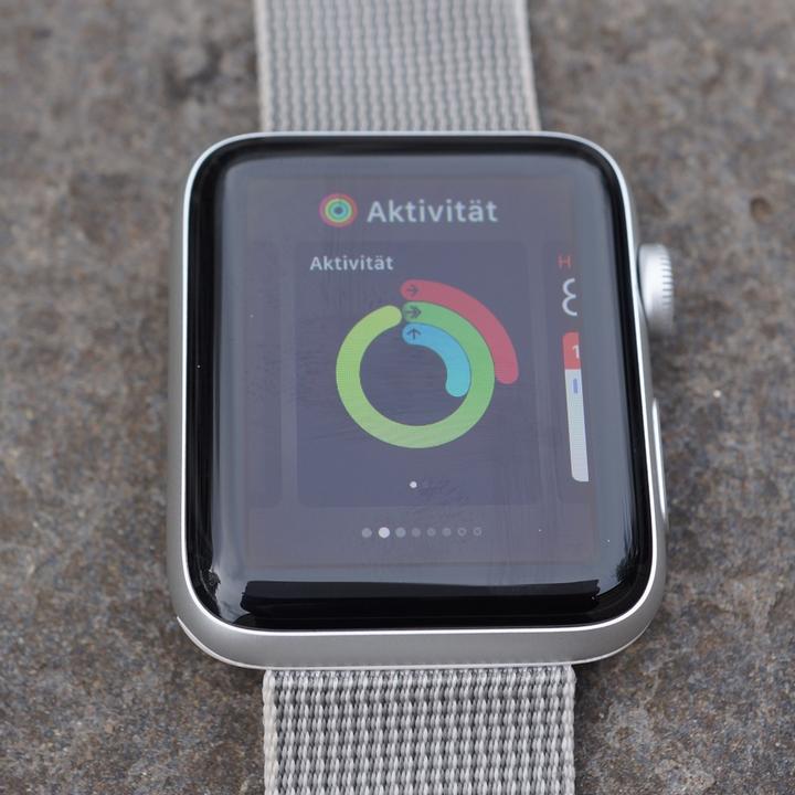 Review Apple Watch 2 07
