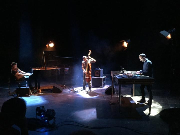 Piano Interrupted Radialsystem 1