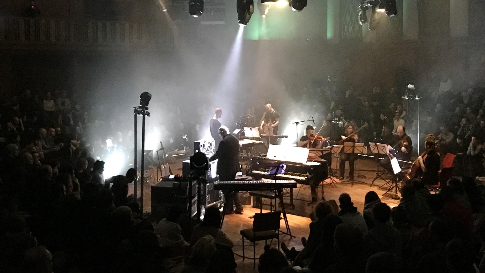 Johannsson live lead