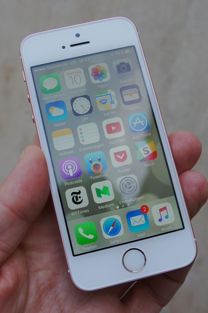 iPhone SE Review 05