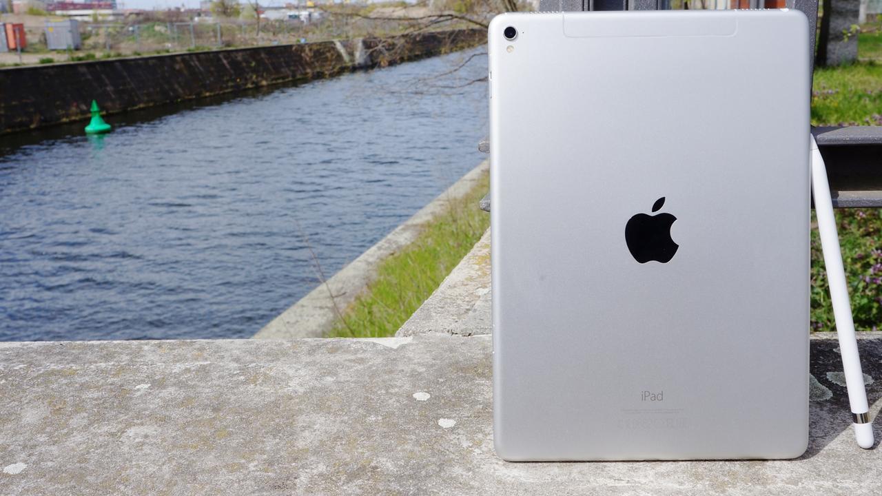 iPad Pro 9,7“ lead