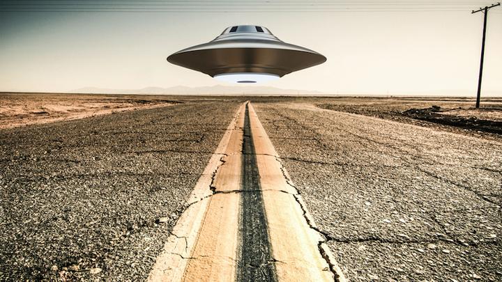 LL 12062016 Fliegendes UFO
