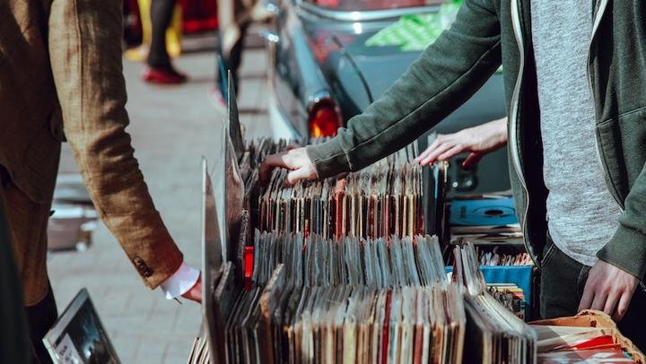 Vinyl LL05112017