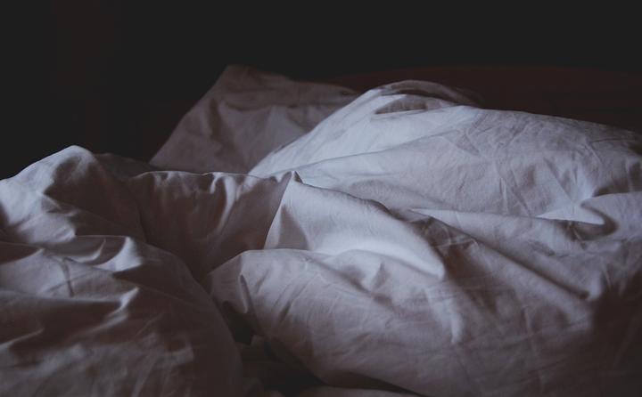 frequenzfilter-schlaf-bett