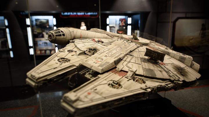 Star Wars Millemium Falcon