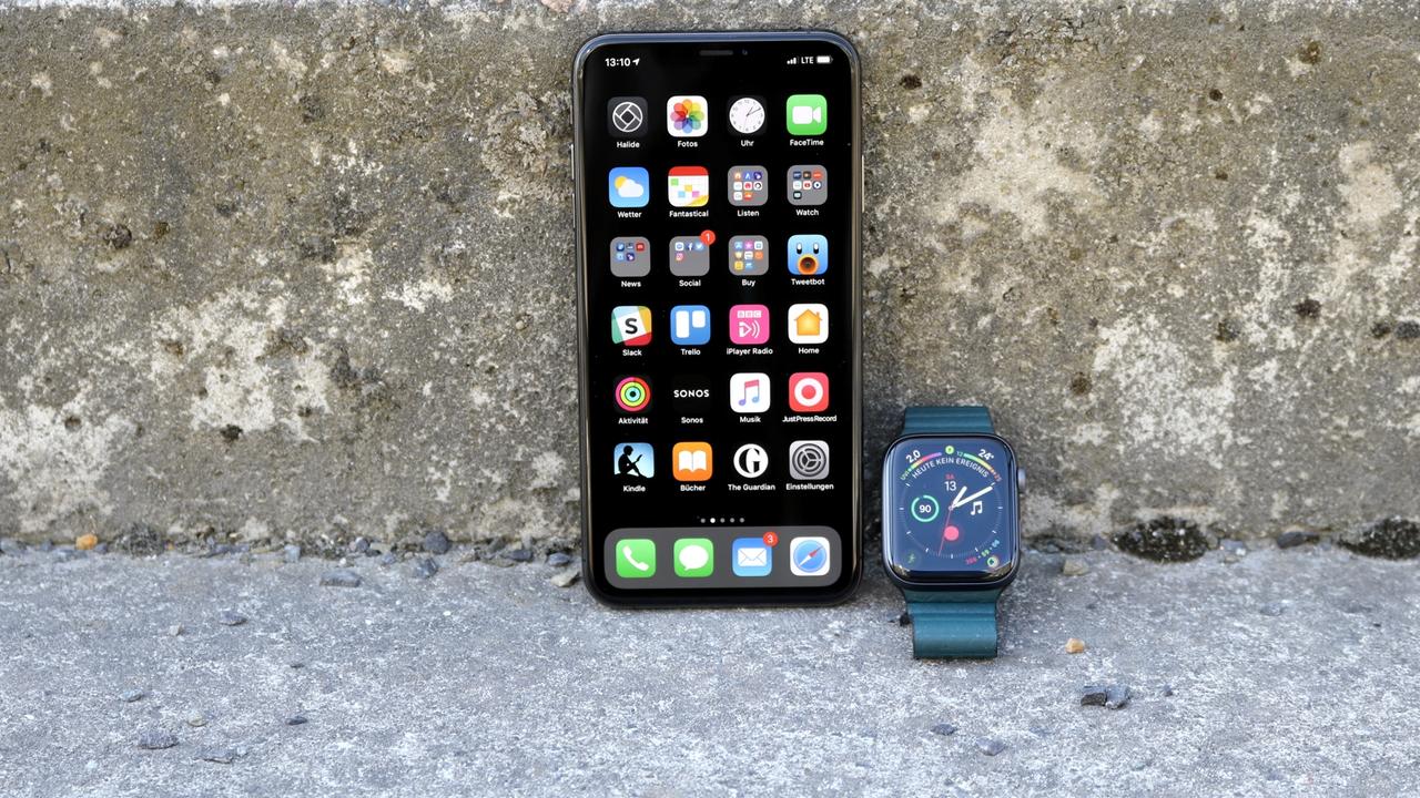 iPhone XS lede