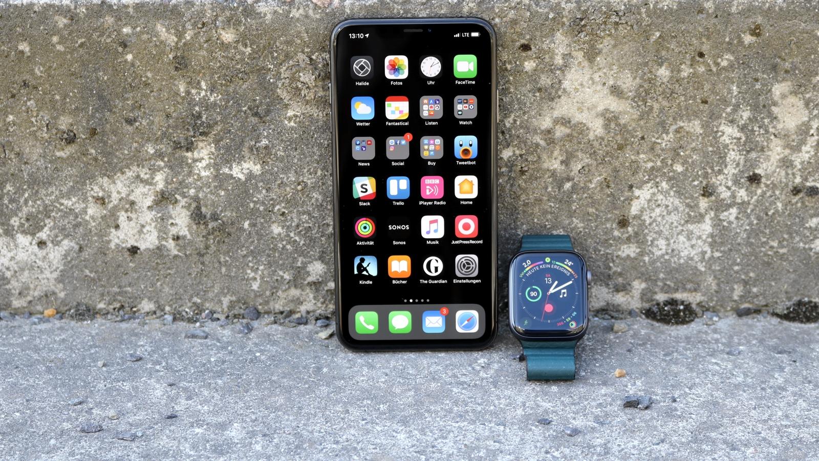 iPhone XS lede