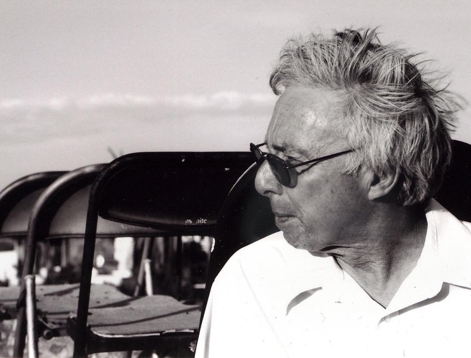 Rewind Harold Budd Porträt