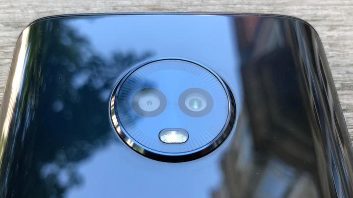 Moto g6 04
