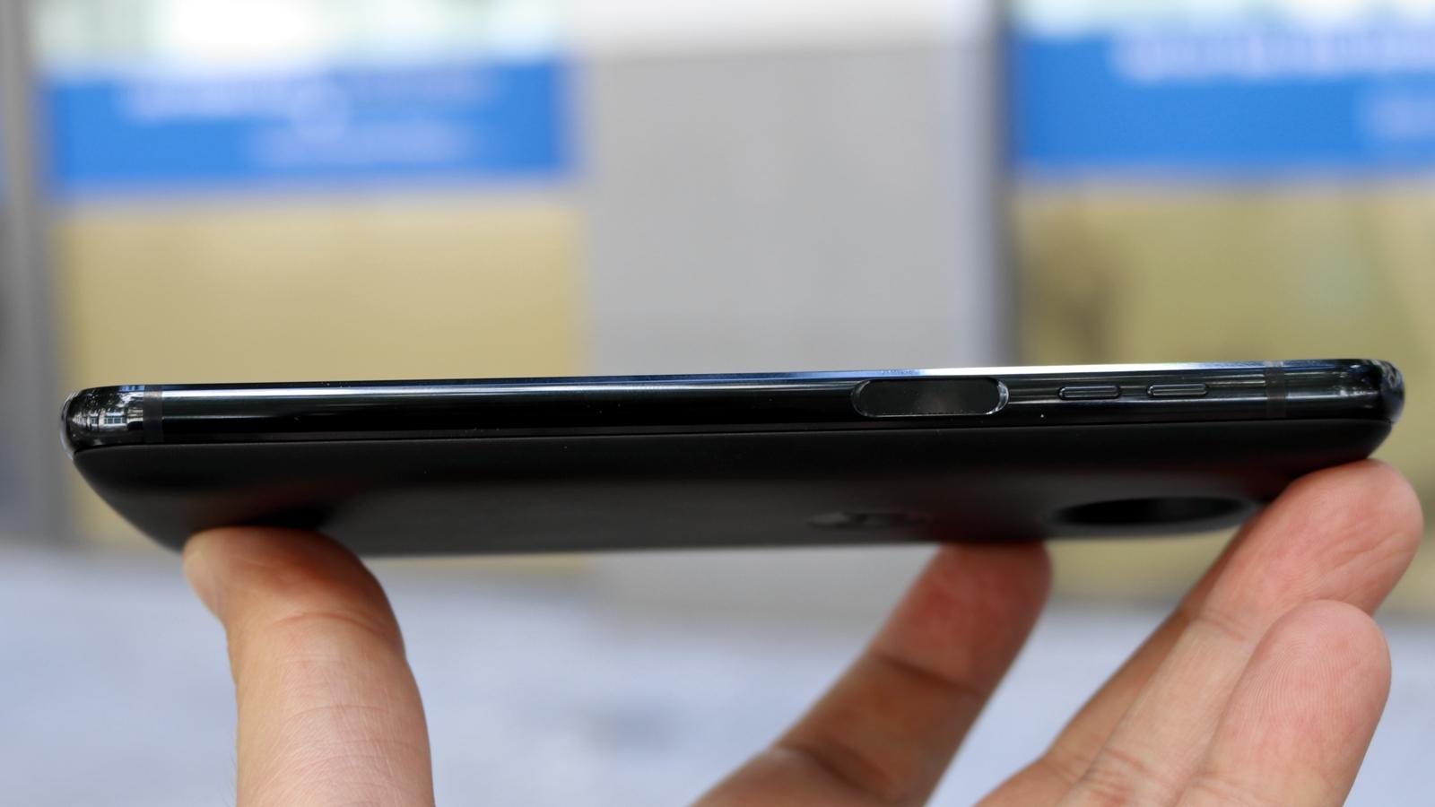 Moto z3 Play 05
