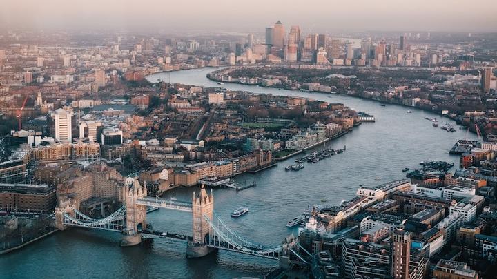 London LL31032019