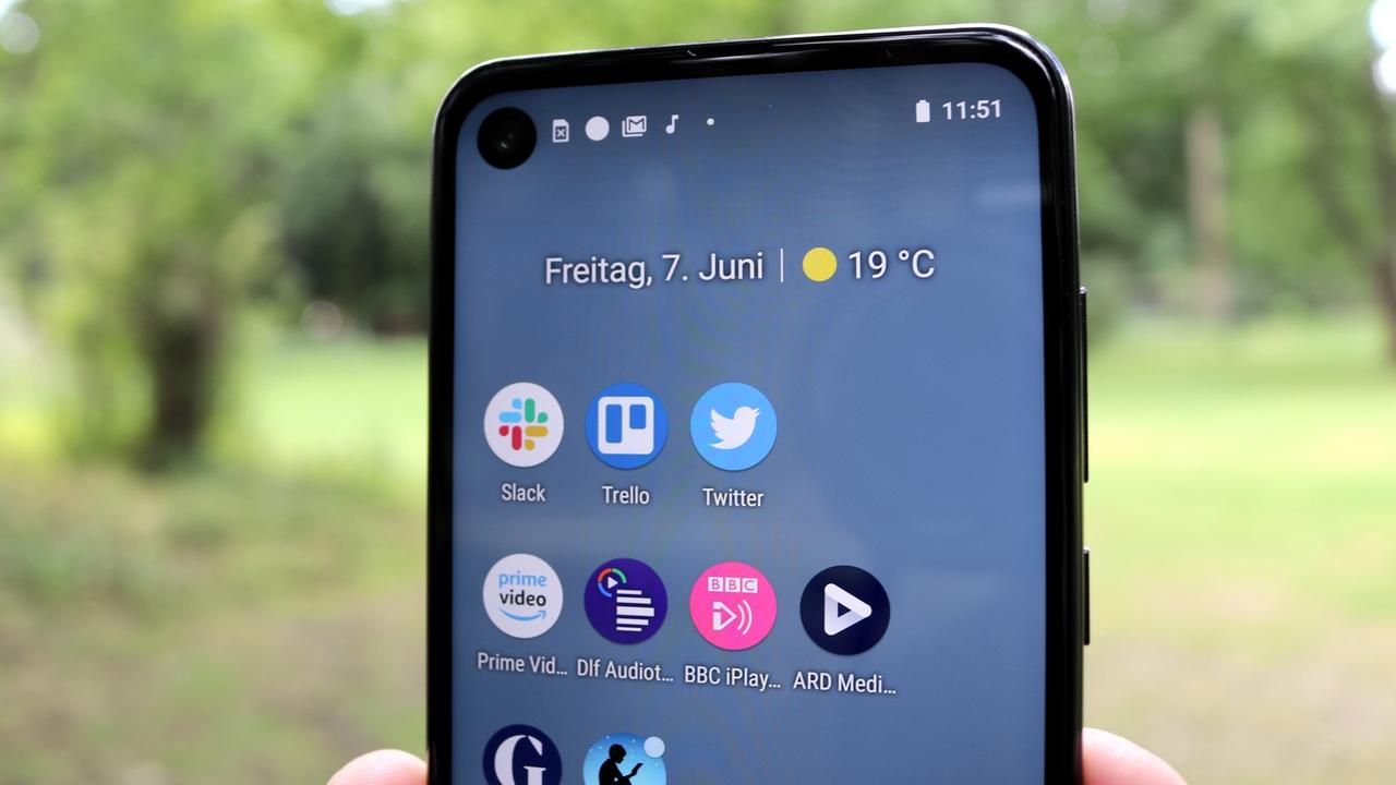 Motorola One Vision lede