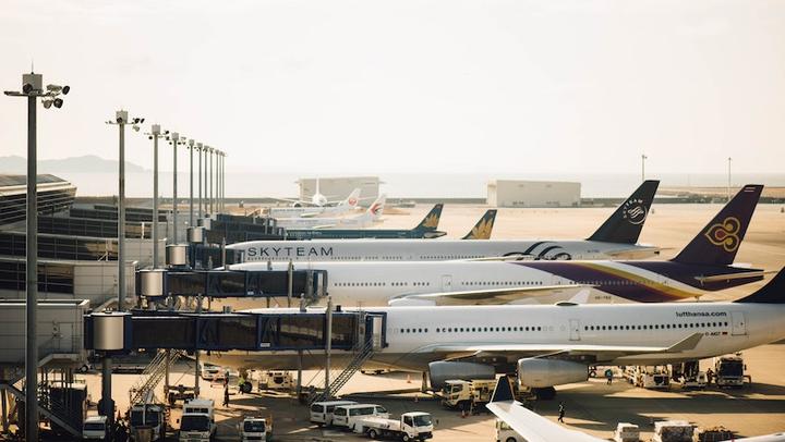 Airport LL140719