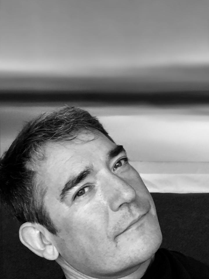 marc Oliver Grad Portrait
