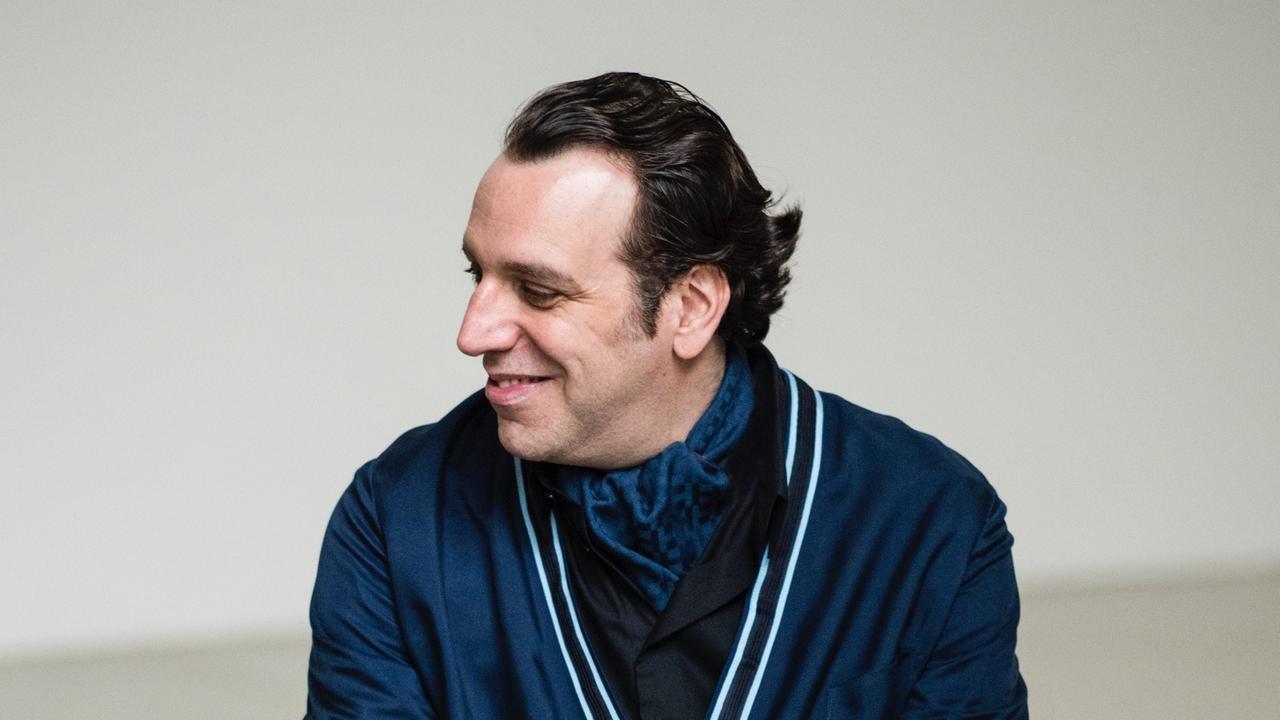 Chilly Gonzales Portrait lede