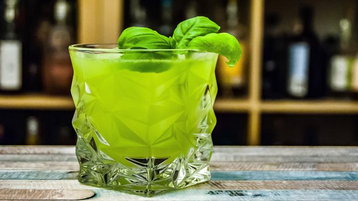 gin basil smash