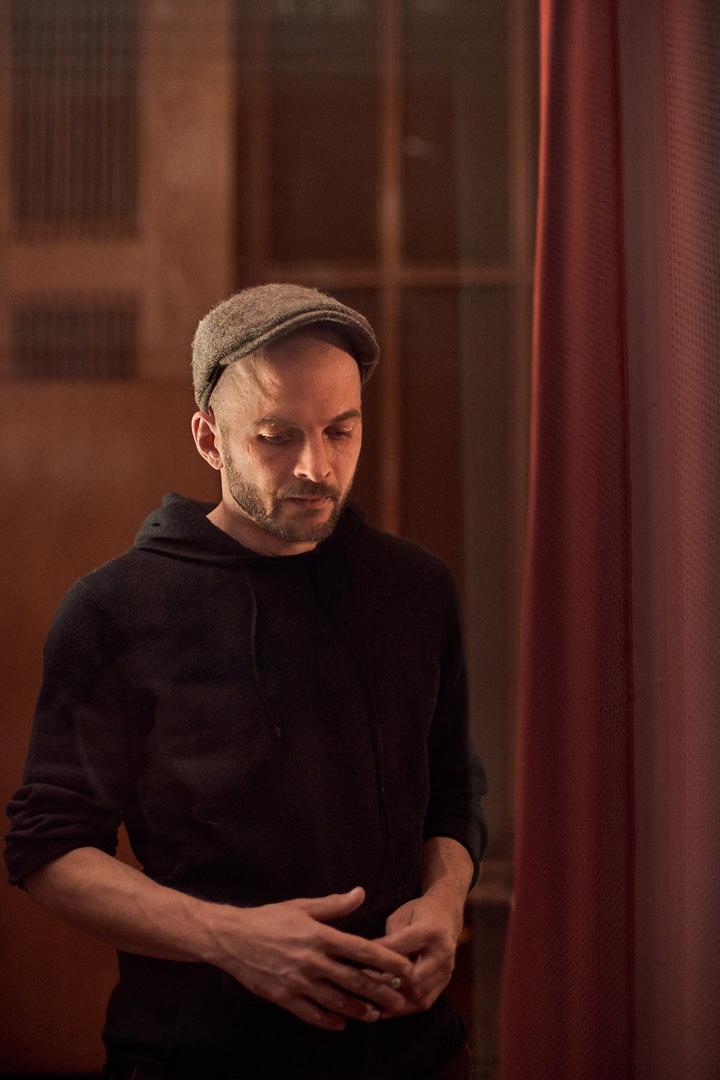 Nils Frahm Portrait 2022 03