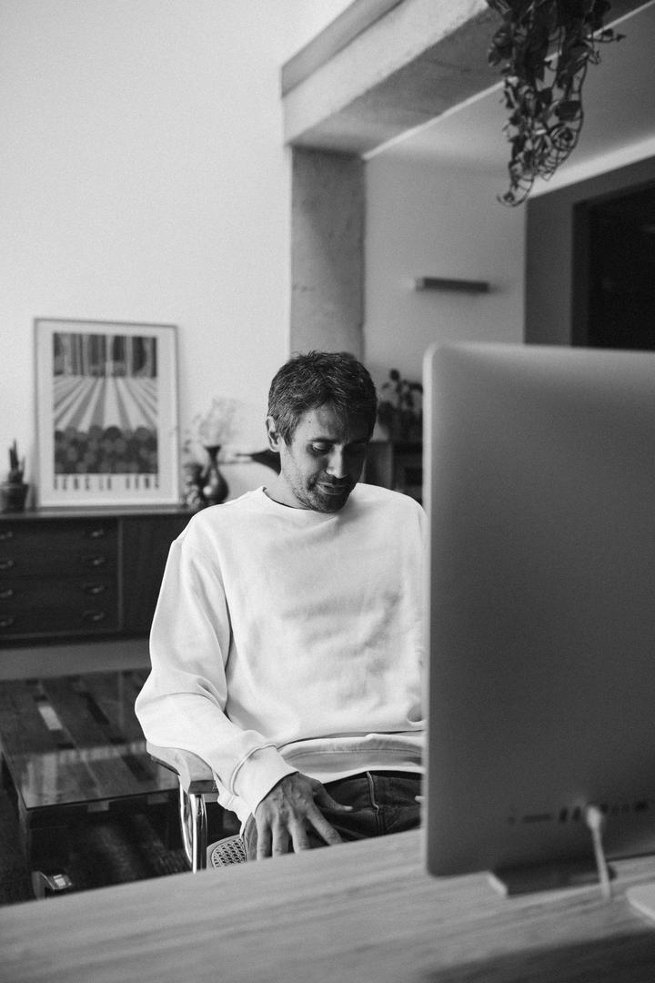 Portrait von Iván Arias, dem Gründer des WOS Festival