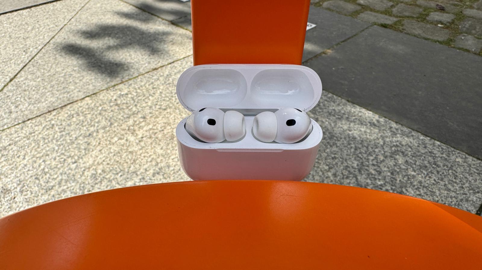 AirPods Pro 3 Banner 2