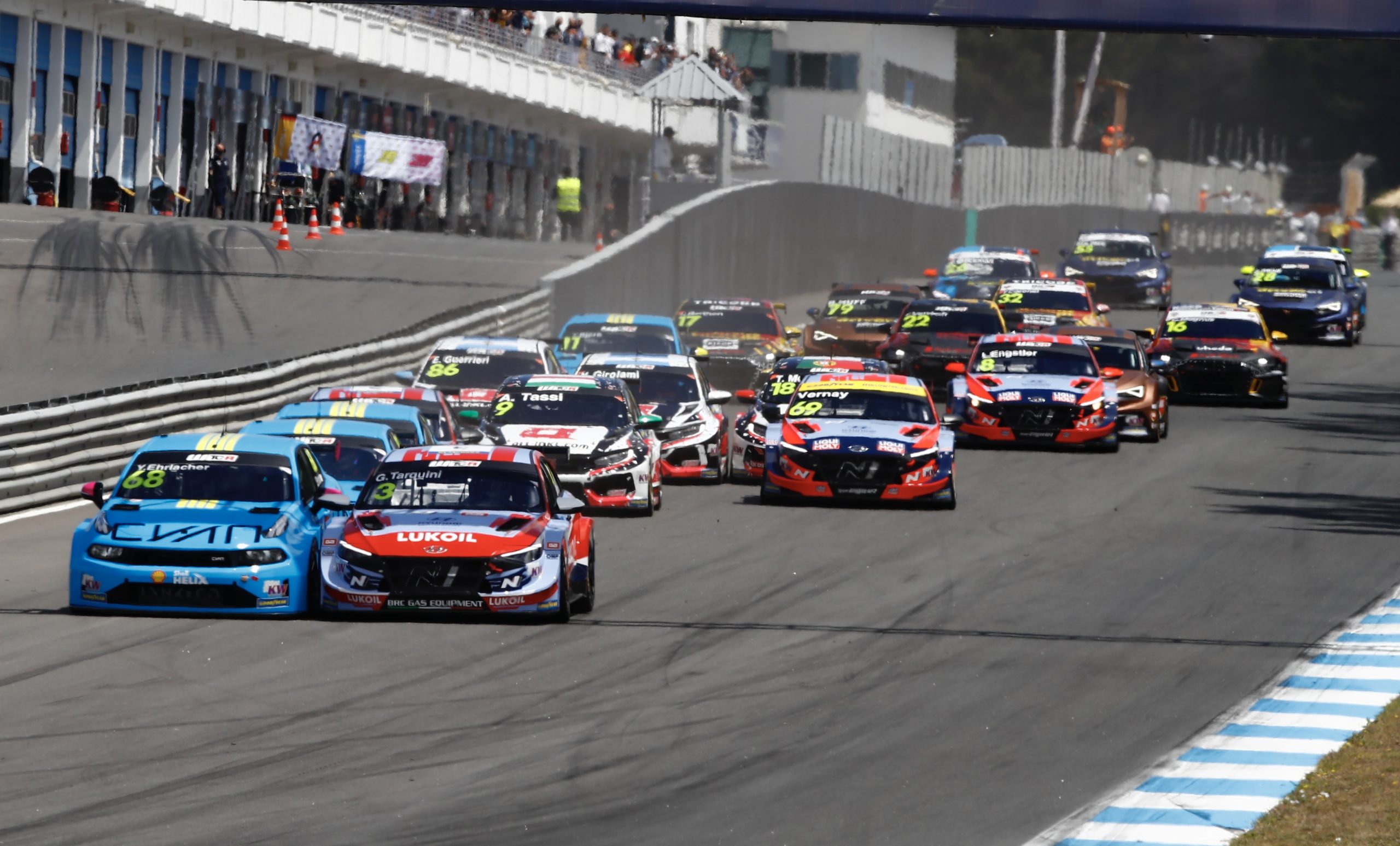 Calendrier Wtcr 2023 Trois Nouvelles Pistes Au Calendrier Pour Une Lutte Toujours Intense Pour  Le Titre Wtcr - Fia Wtcr | World Touring Car Cup