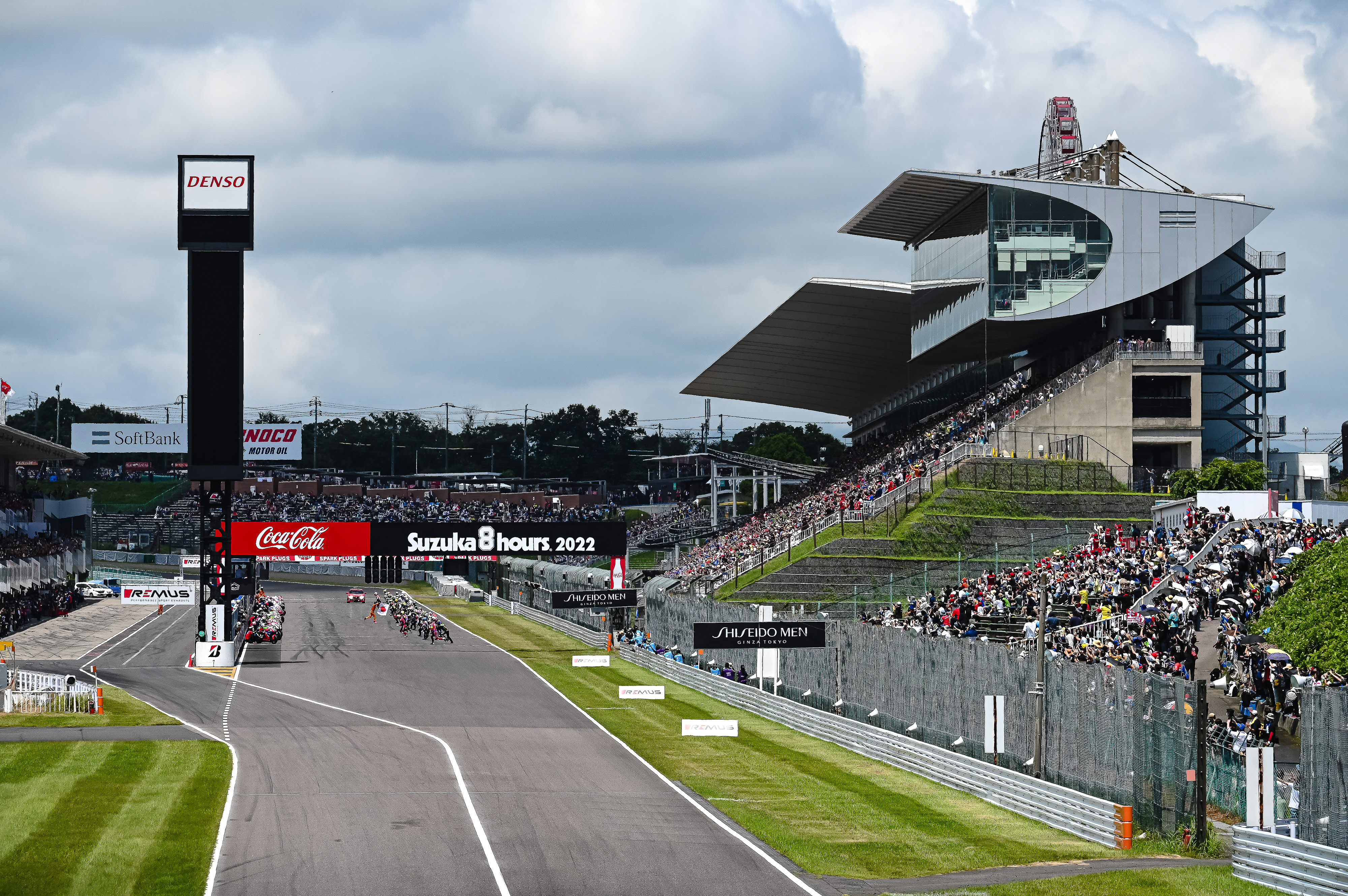 Ewcコカ コーラ鈴鹿8耐 遂にスタート Fim Ewc Endurance World Championship
