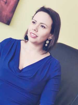Alexandra Fresneda PSICÓLOGA CLÍNICA