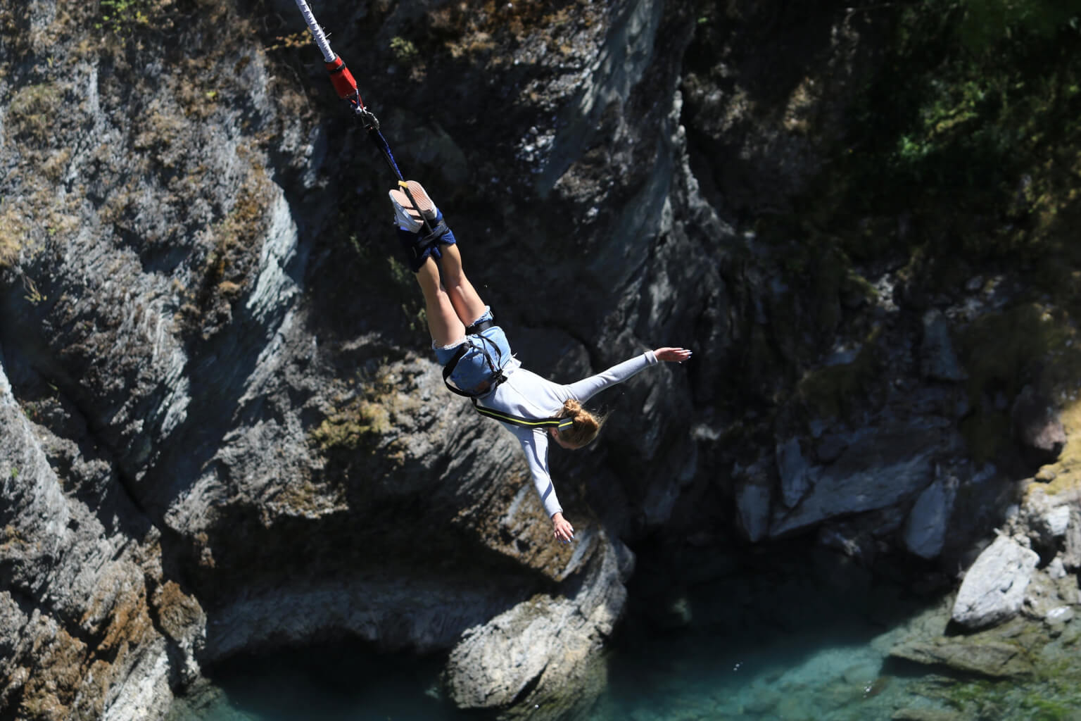 bungee jumping