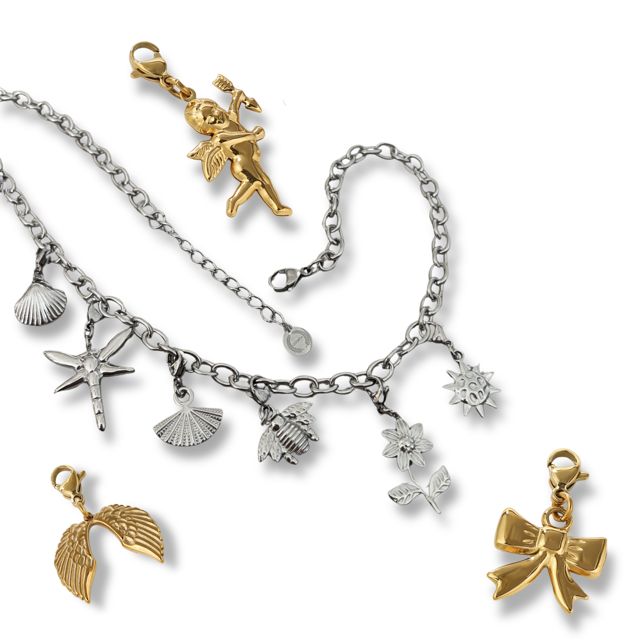 Personal charms and charm bracelets from Olympia