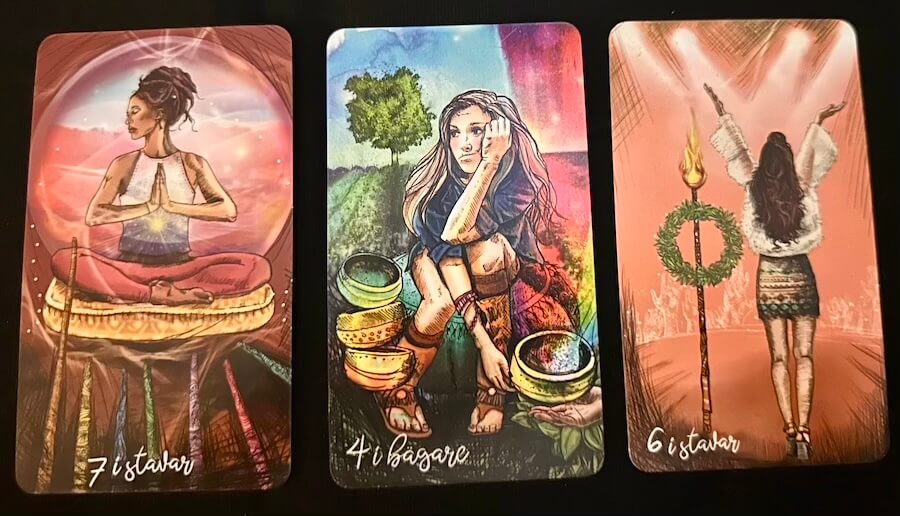 Tre kort ur Ljusbärarens Tarot