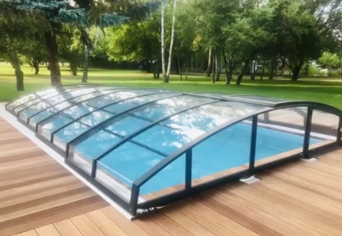 Måttanpassat pooltak från Spa o Bad