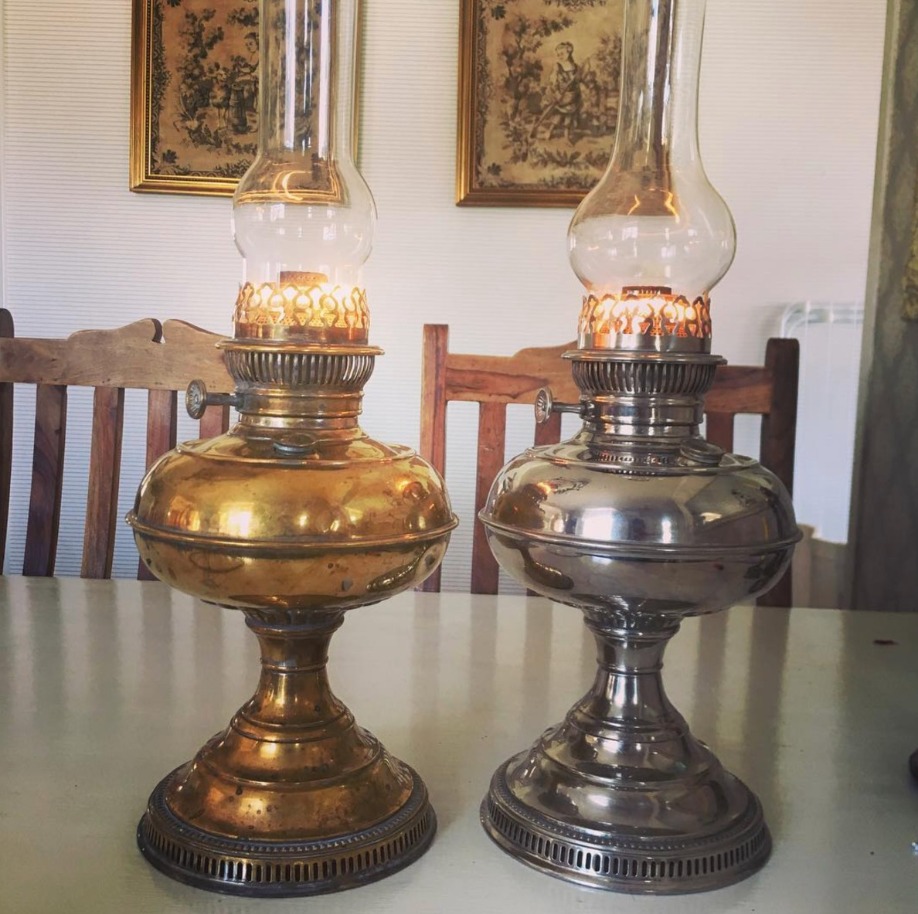 Rayo 22 fotogenlampor i mässing och nickel