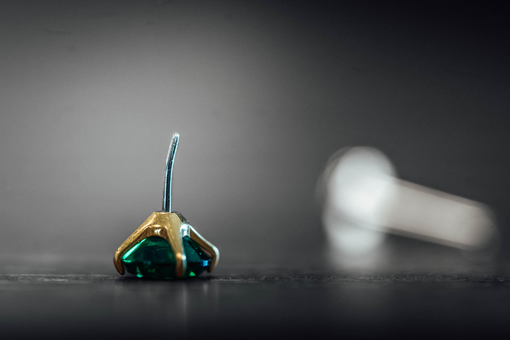 Bending the pin to 10–20 degrees