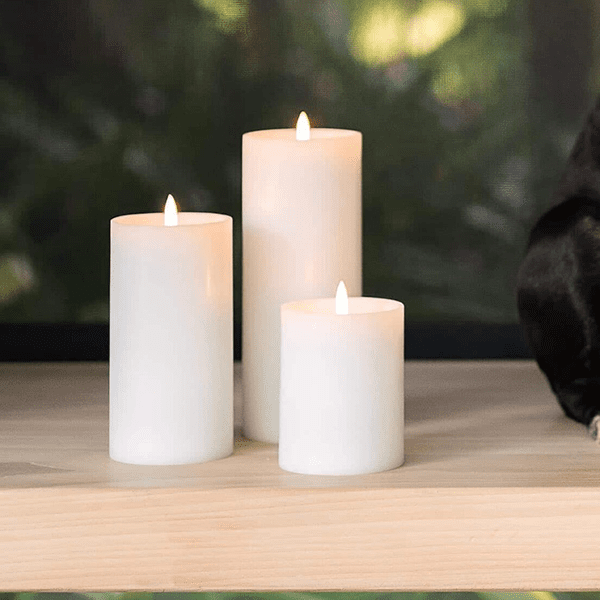LED-ljus och batteriljus med naturtroget varmt sken i hemmet