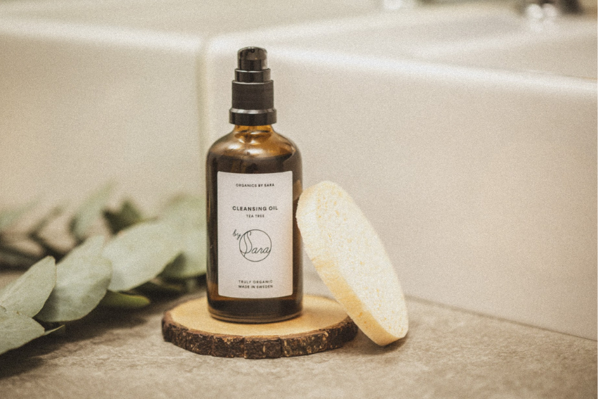 S&aring; reng&ouml;r du ansiktet med olja - OCM