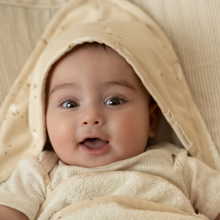Little Dutch badcape Little Goose beige