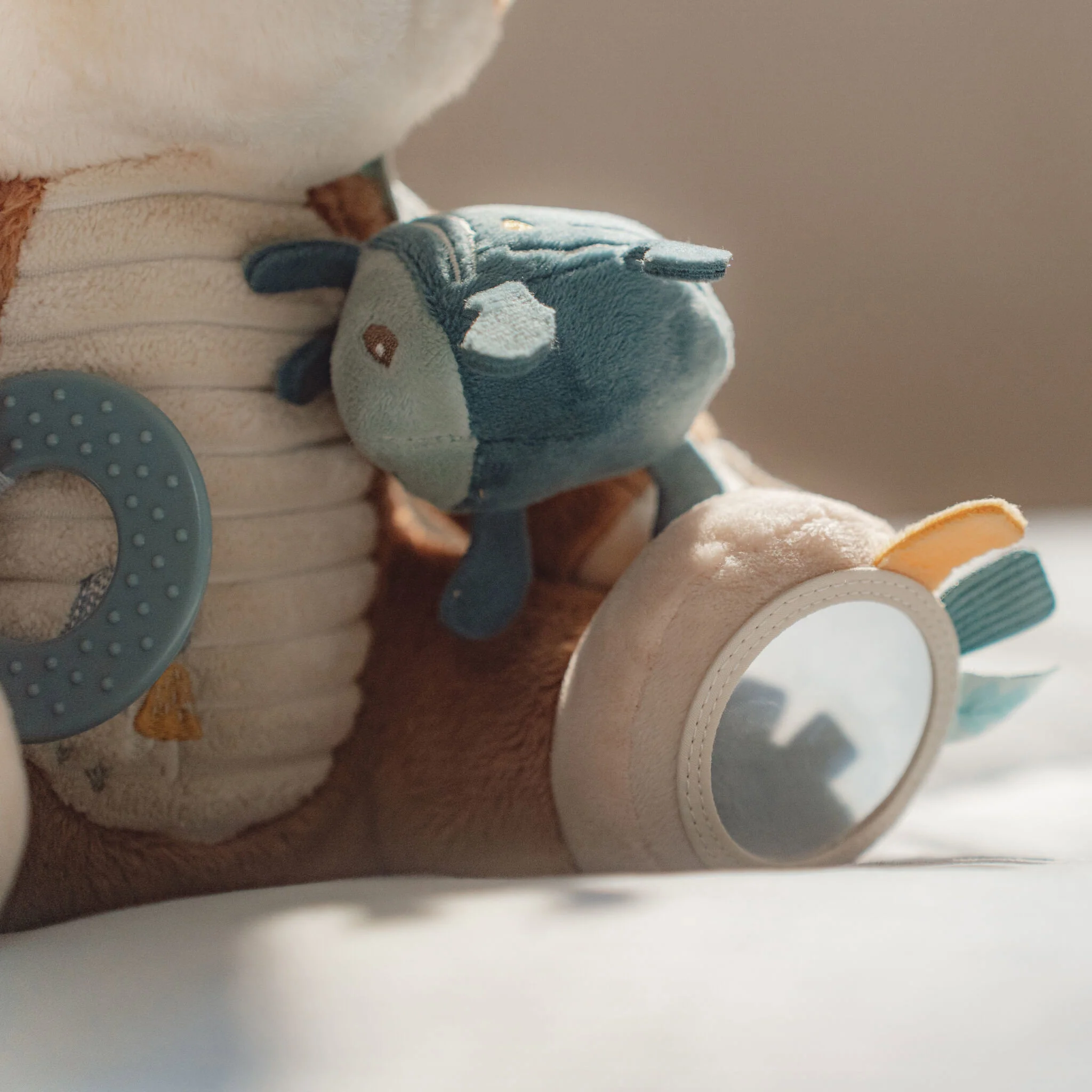 Little Dutch Forest Friends activiteitenknuffel vos