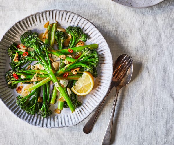 Simple garlic, chilli and lemon Tenderstem® broccoli side dish