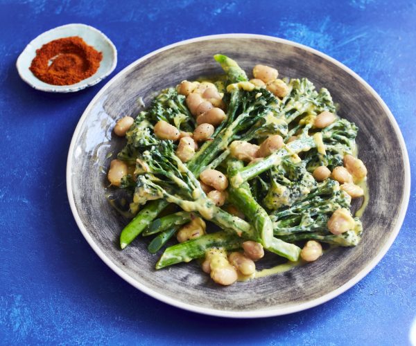 Tenderstem® broccoli with saffron cream