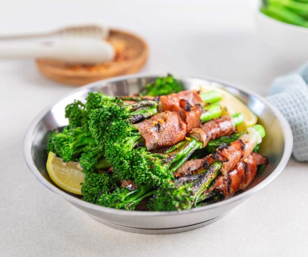 Prosciutto-wrapped Braaied Tenderstem® broccoli